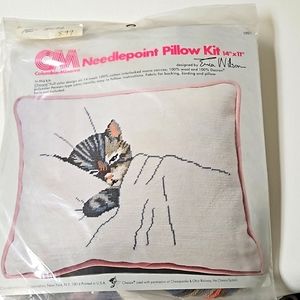 Needlepoint Pillow Kit